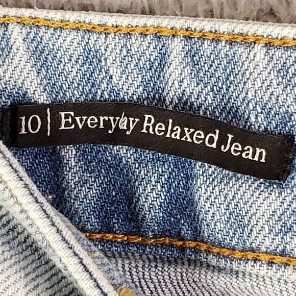 Talbots Jeans Size 10 Blue Everyday Relaxed Light Wash Stretch High Rise - Picture 8 of 9